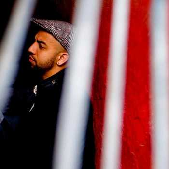 OzayMoore feat. Jamal Bufford, Jesse Boykins III and Devon Who - It s...