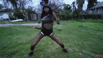 Diplo feat. Nicky Da B - Express Yourself video