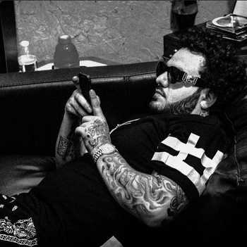 Mayalino feat. Nolia Boi - Saki