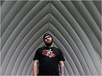 Mike Boyd feat. D-Sisive Small World, Fly like a Butterfly video