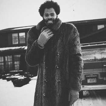 Taelor Gray - FreshMent