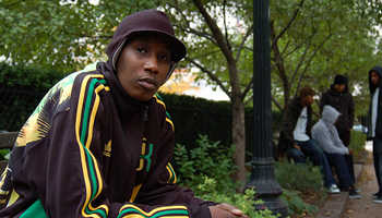 Iomos Marad - Listen video