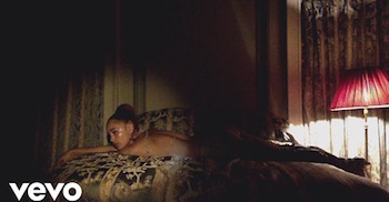 Jorja Smith - Addicted video