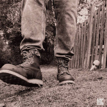 D-Sisive - Boots (one)