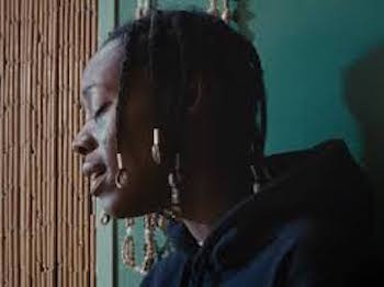 Sophye Soliveau - Leave video