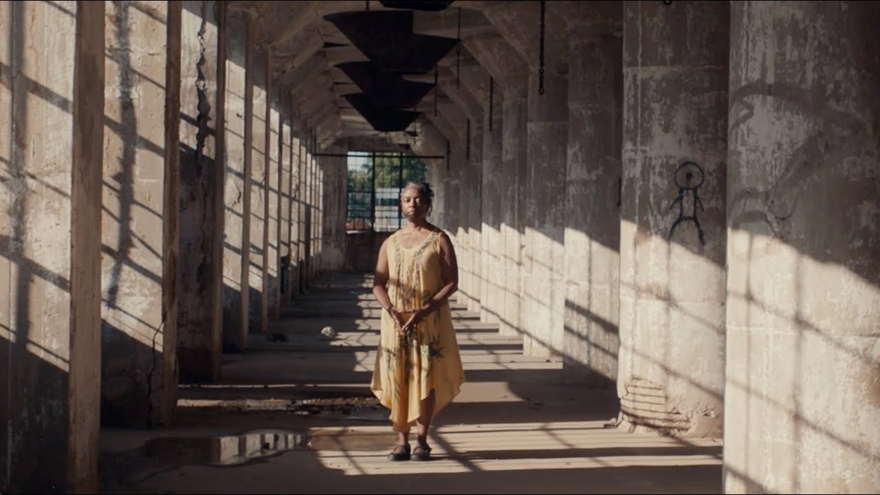 Dreamville feat. EARTHGANG, J. Cole, Smino & Saba - Sacrifices video