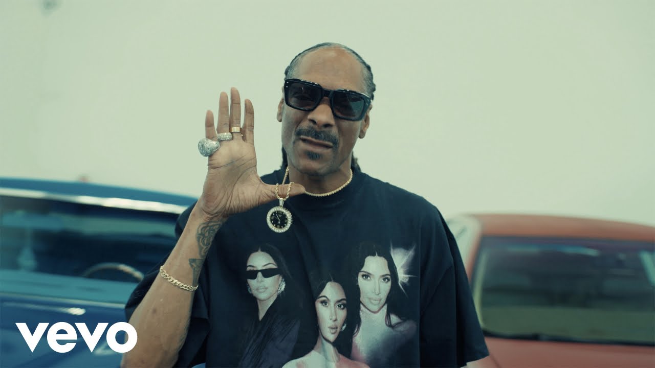 Snoop Dogg - Unsung Heroes (Visualizer) Snoop Dogg - Unsung Heroes (Visualizer)