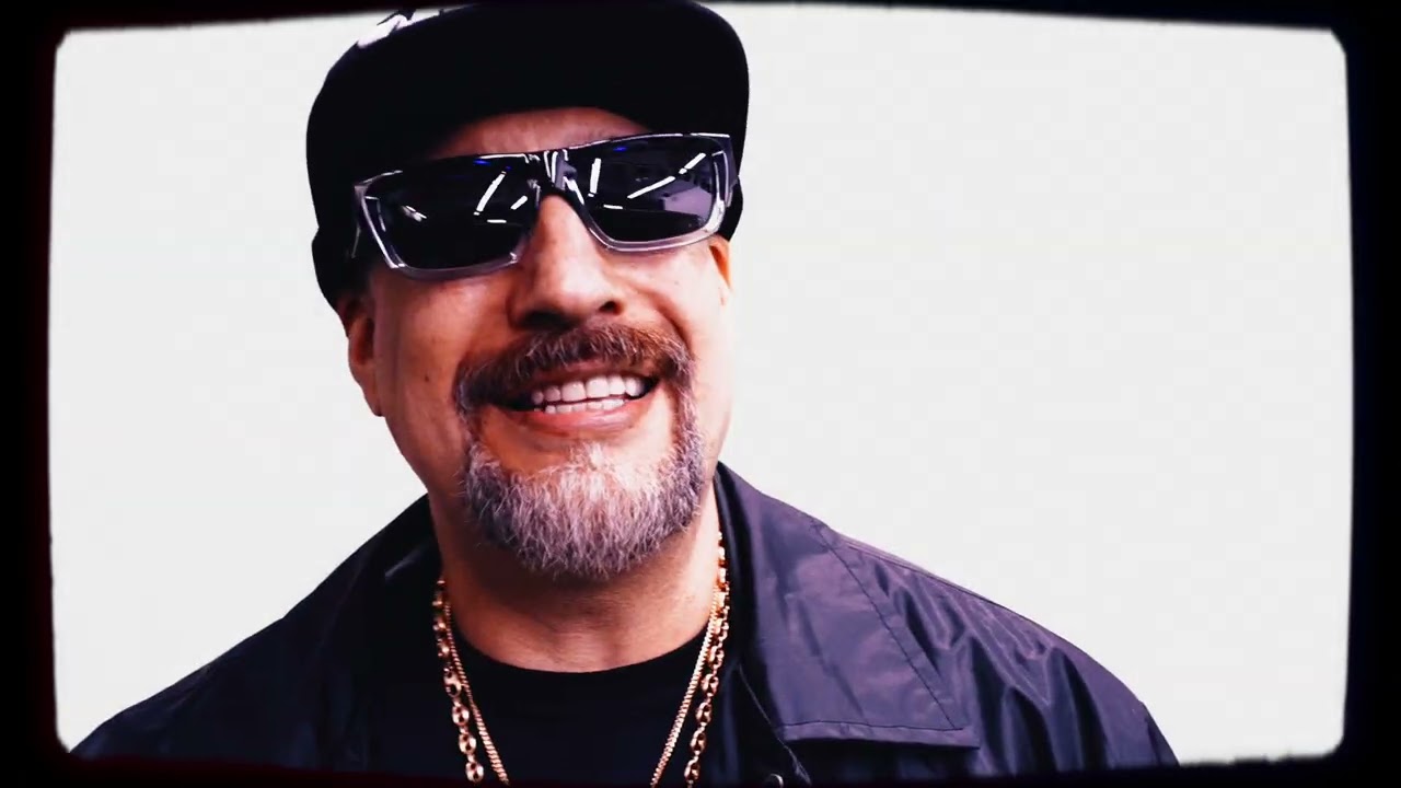 Bizarre x B Real - Screws Loose video