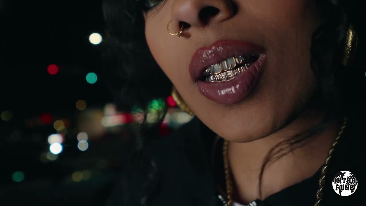 Dezzy Hollow, Keak Da Sneak - Like That video