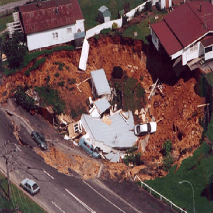 Taymon - SINKHOLE 2001