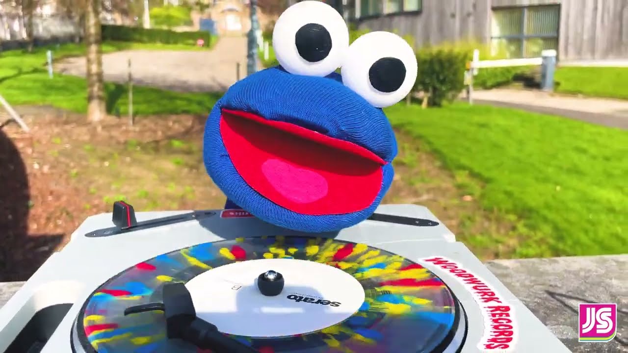 Jazz Spastiks feat. Wee Bee Foolish - Rock The Block video