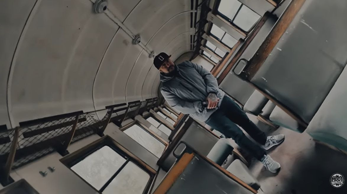 M-Dot feat. Kore & Byna - Daydreaming video M-Dot feat. Kore & Byna - Daydreaming video