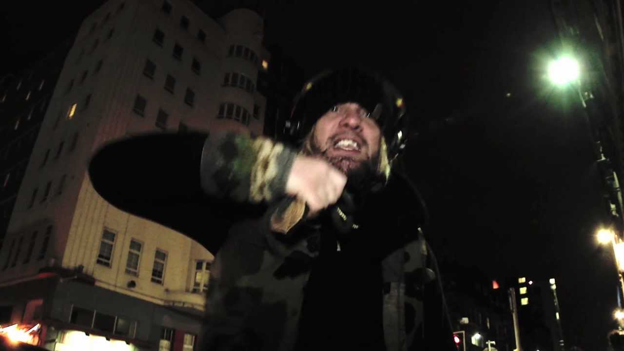 mISTAh bOhzE - Ornaments video